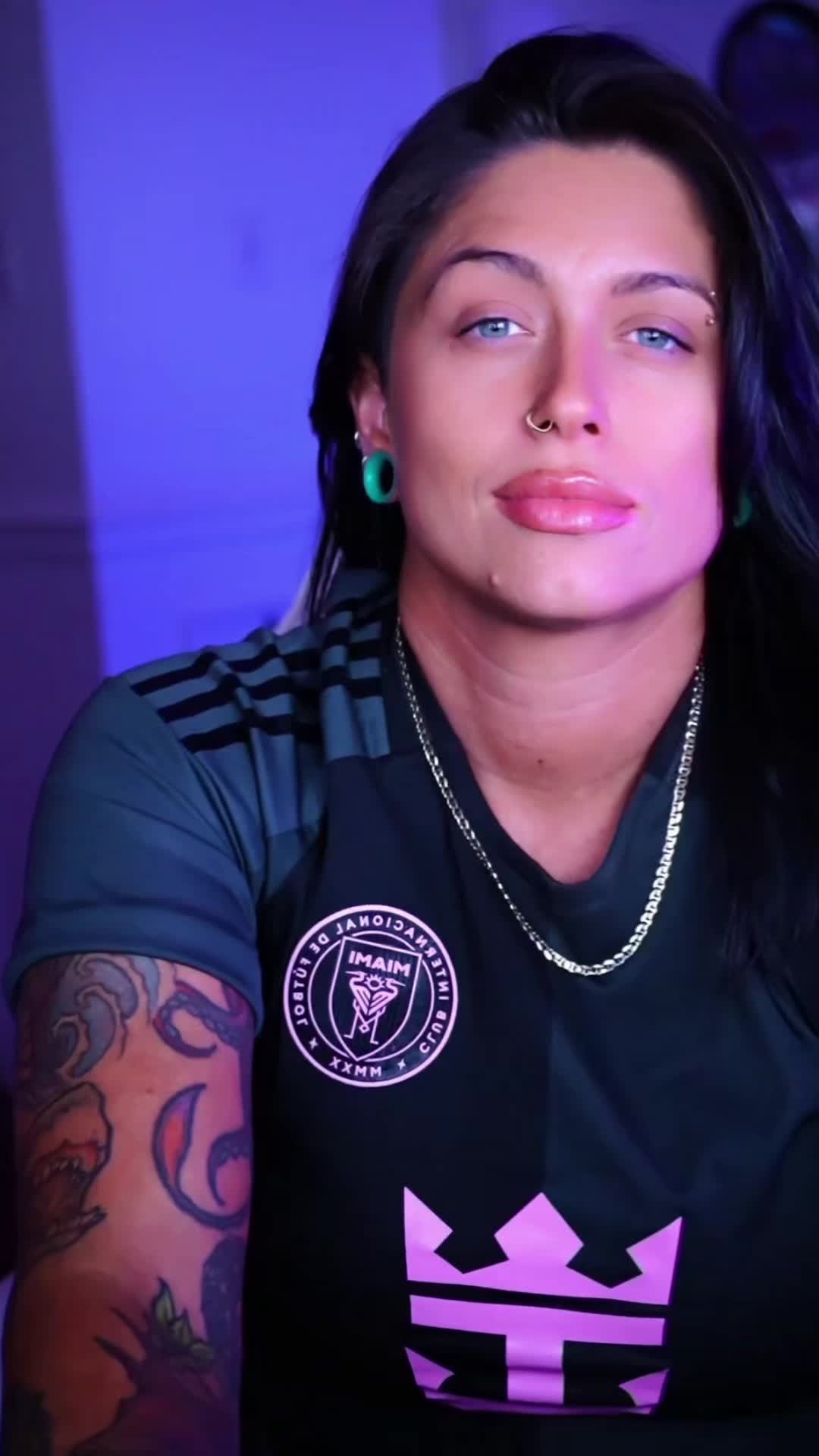 @KaeBae👽