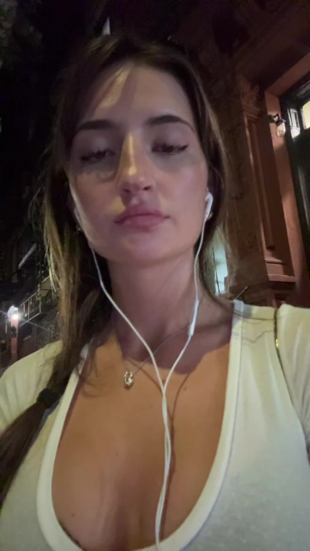 @avajaneeeeeee