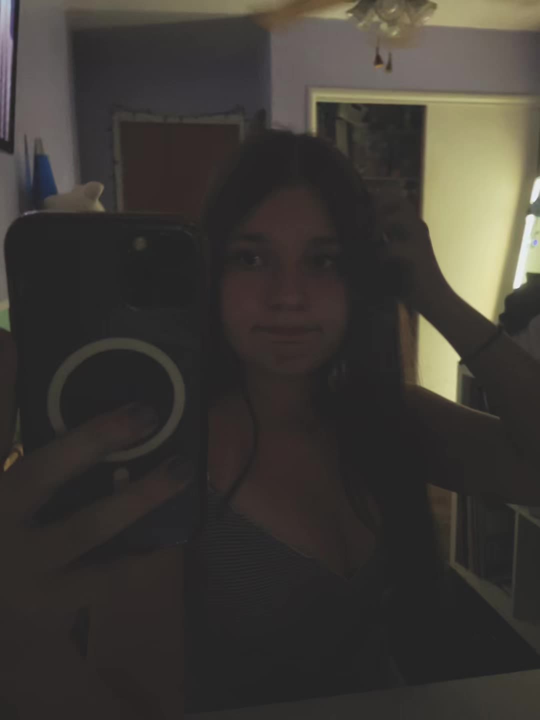 @🦄