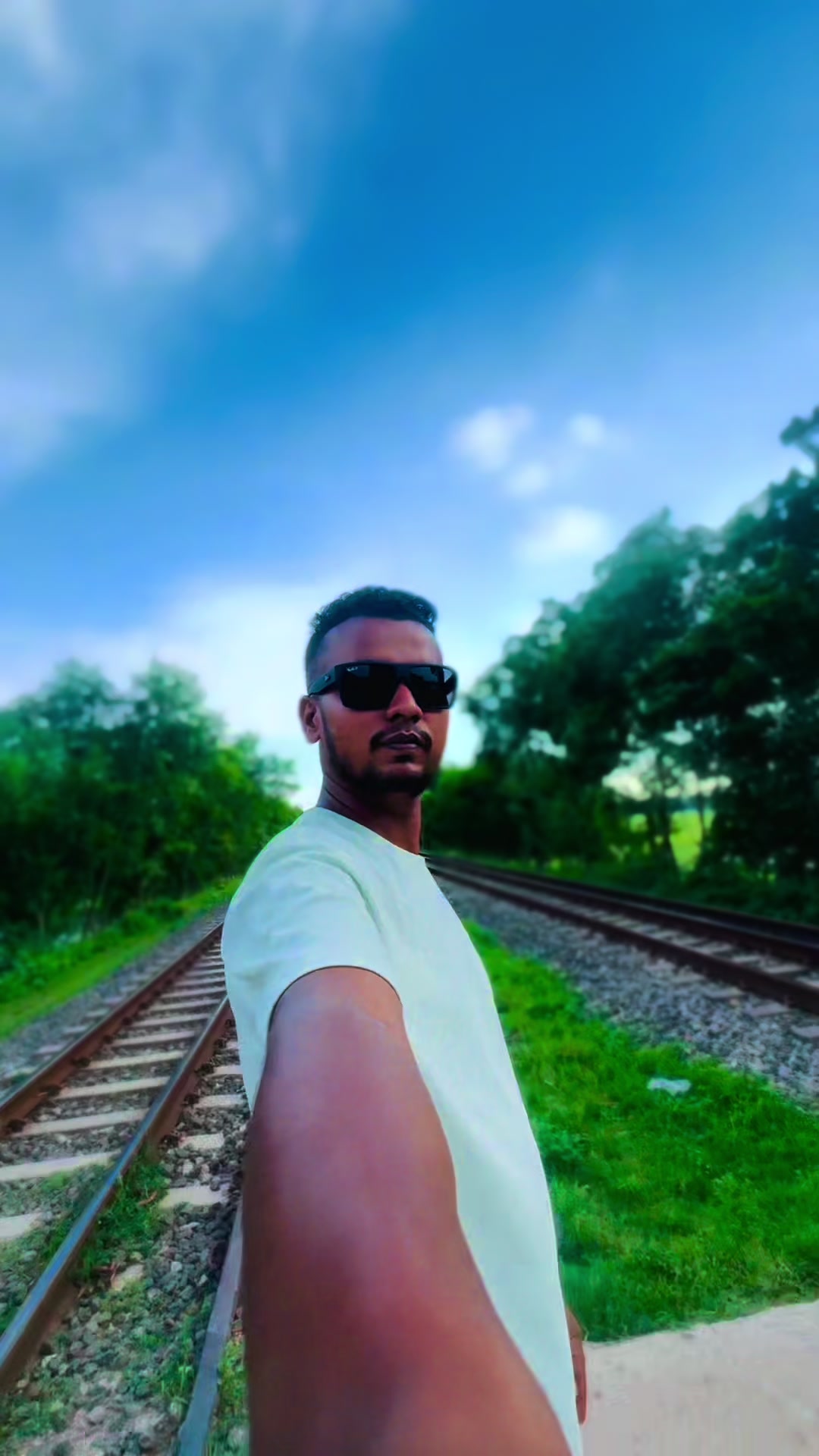 @Mr_____Emon_____0