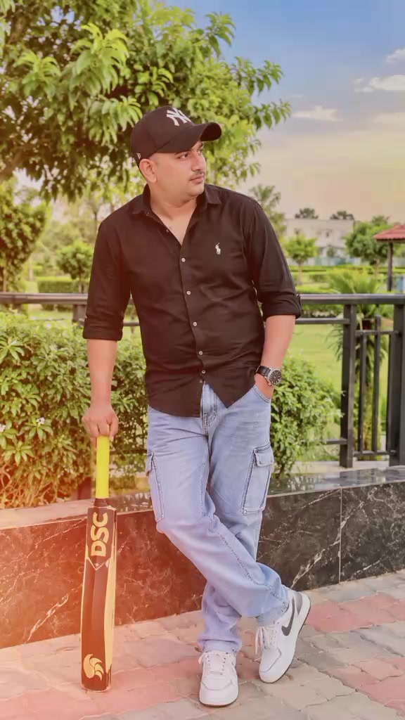 @shroffakhilesh