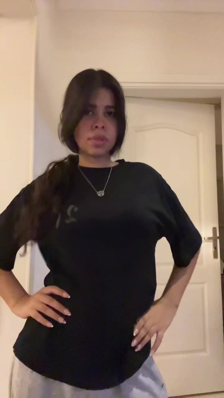 @🥂