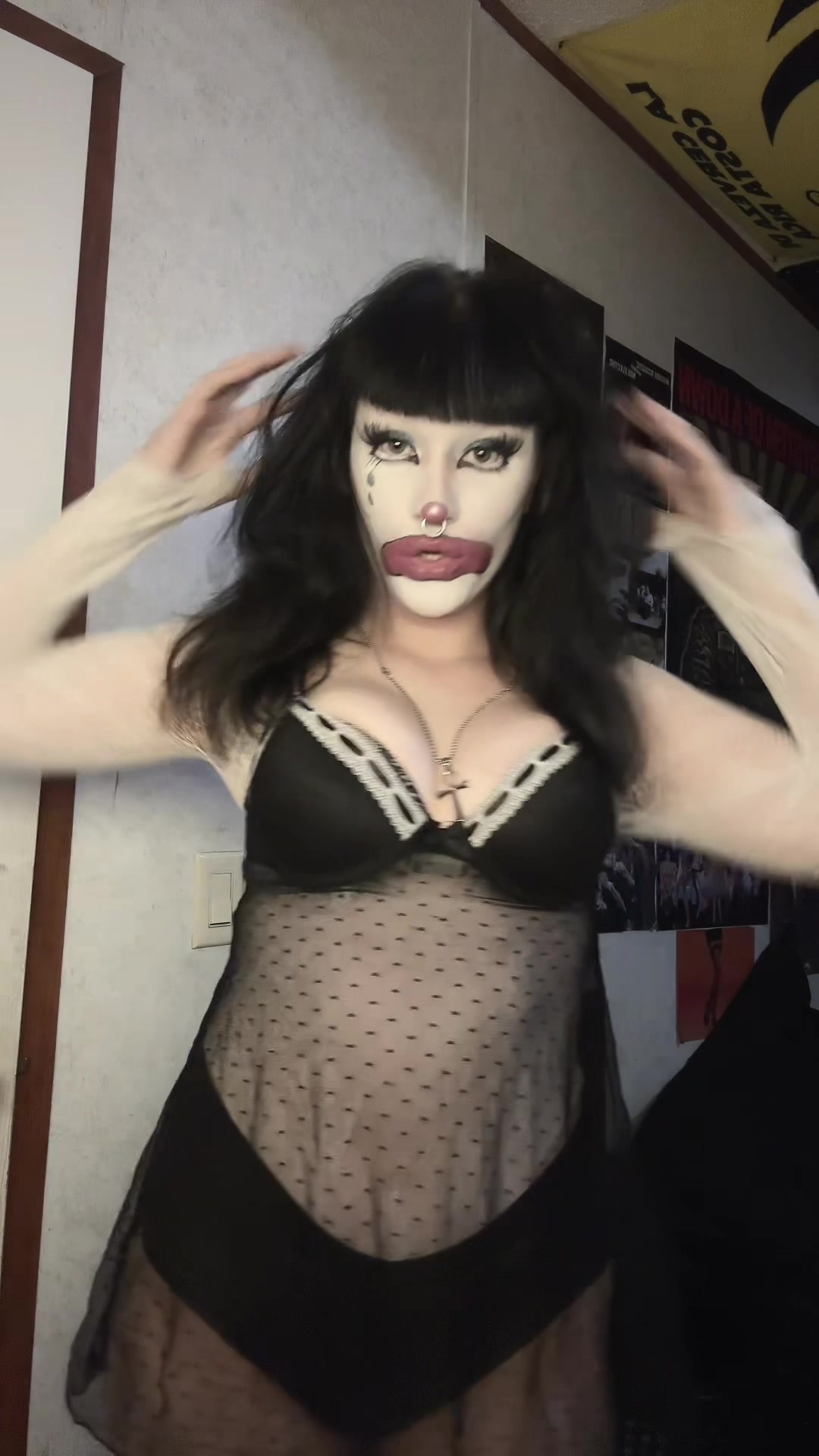 @lydixlly