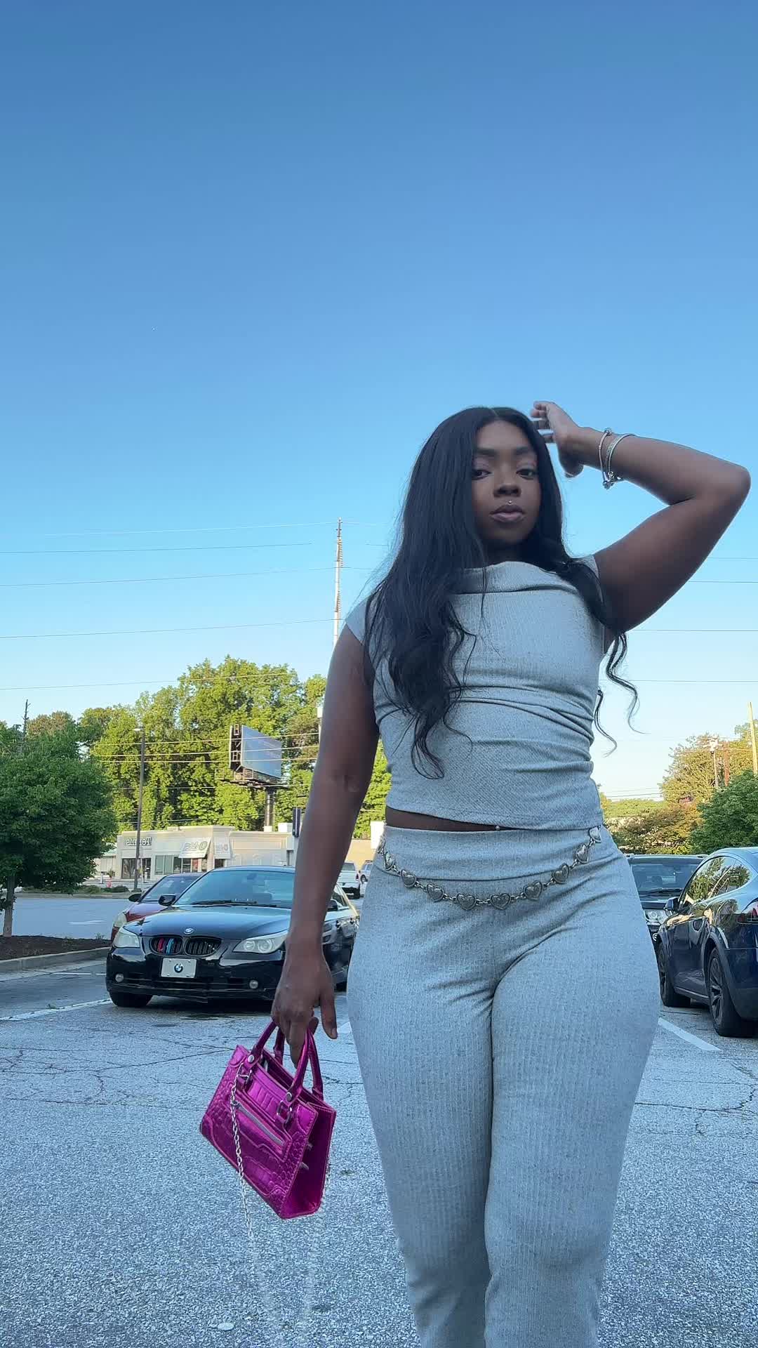 @Anijahh_