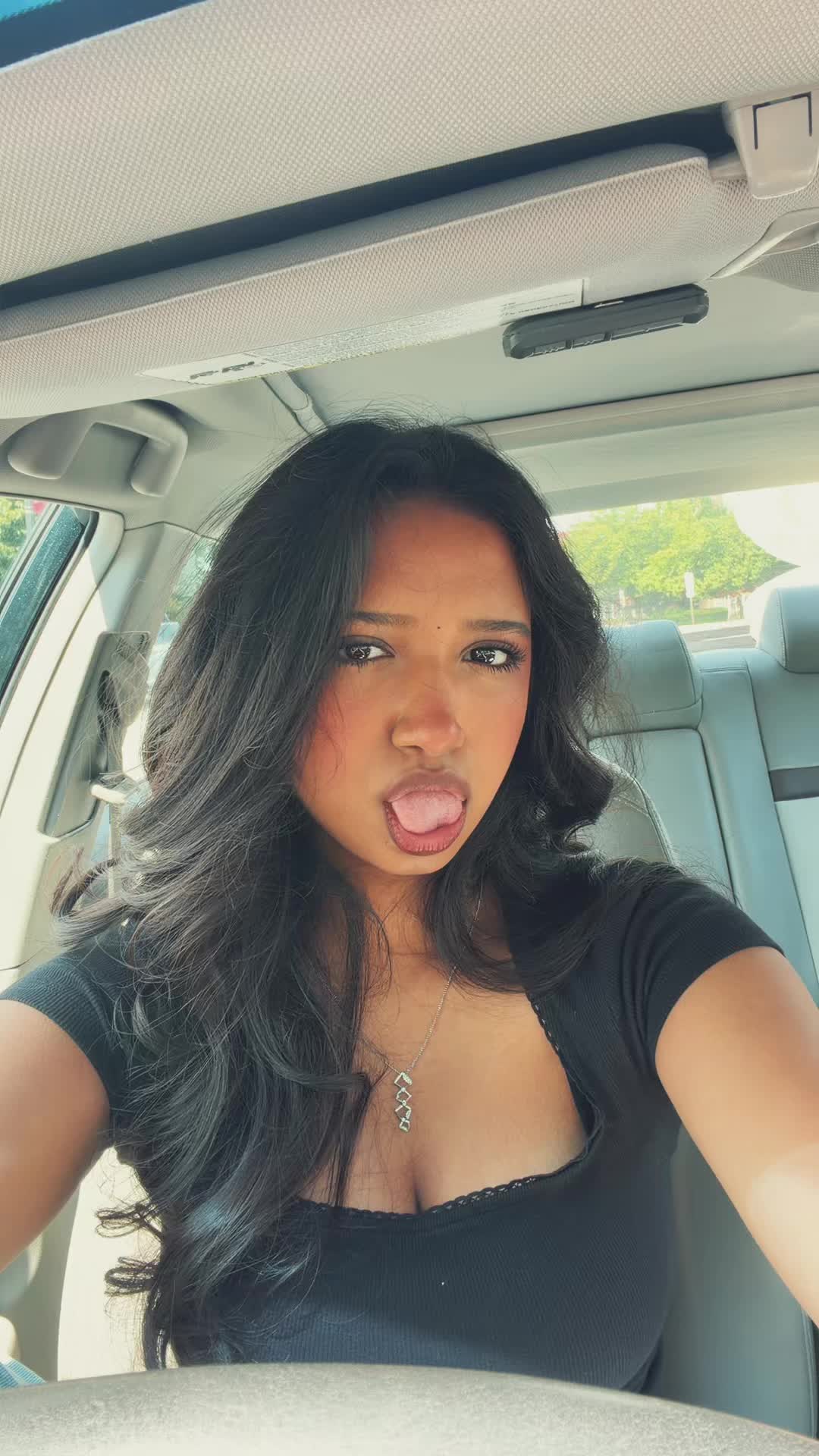 @nehanutz