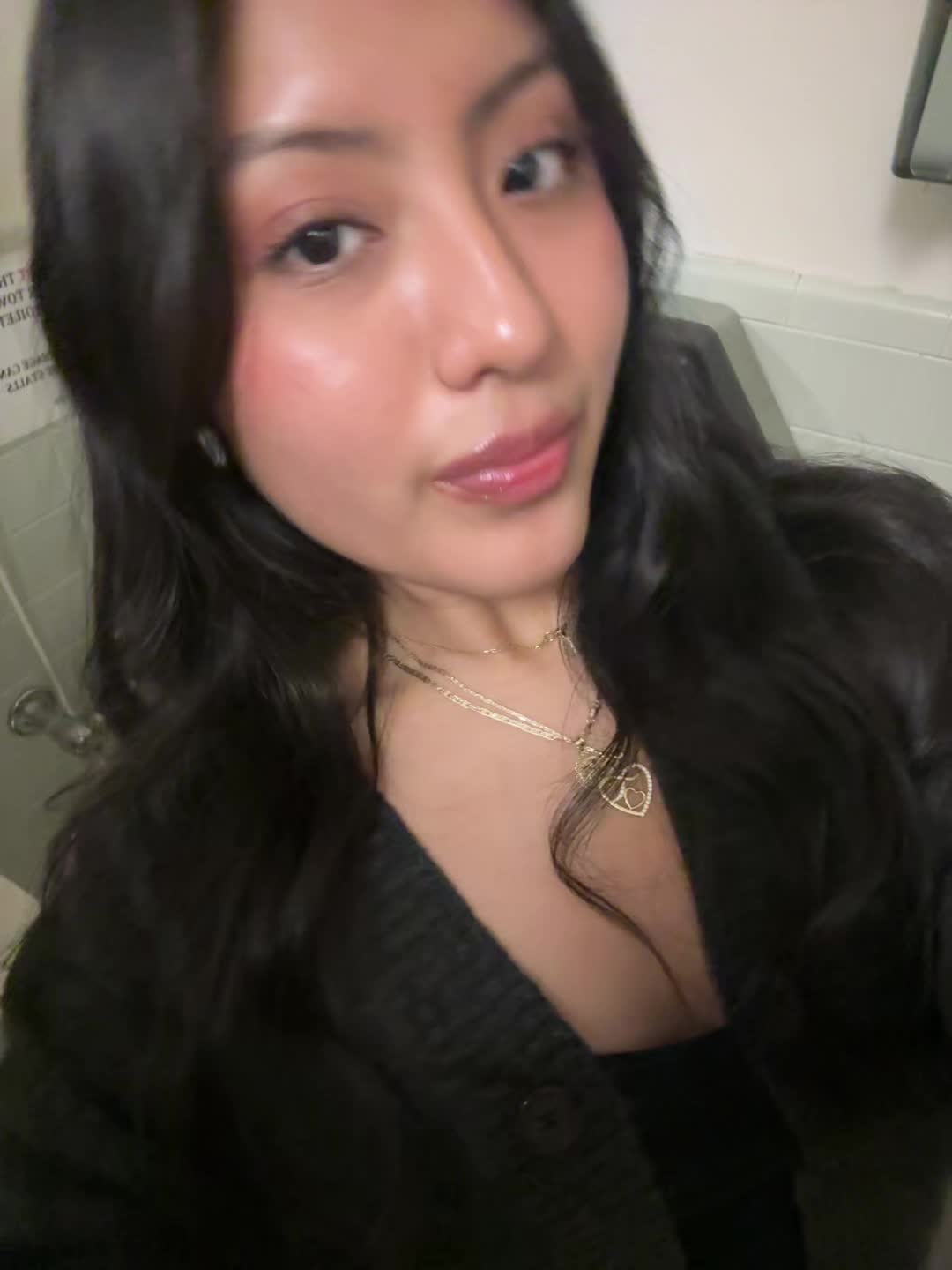 @kellyy