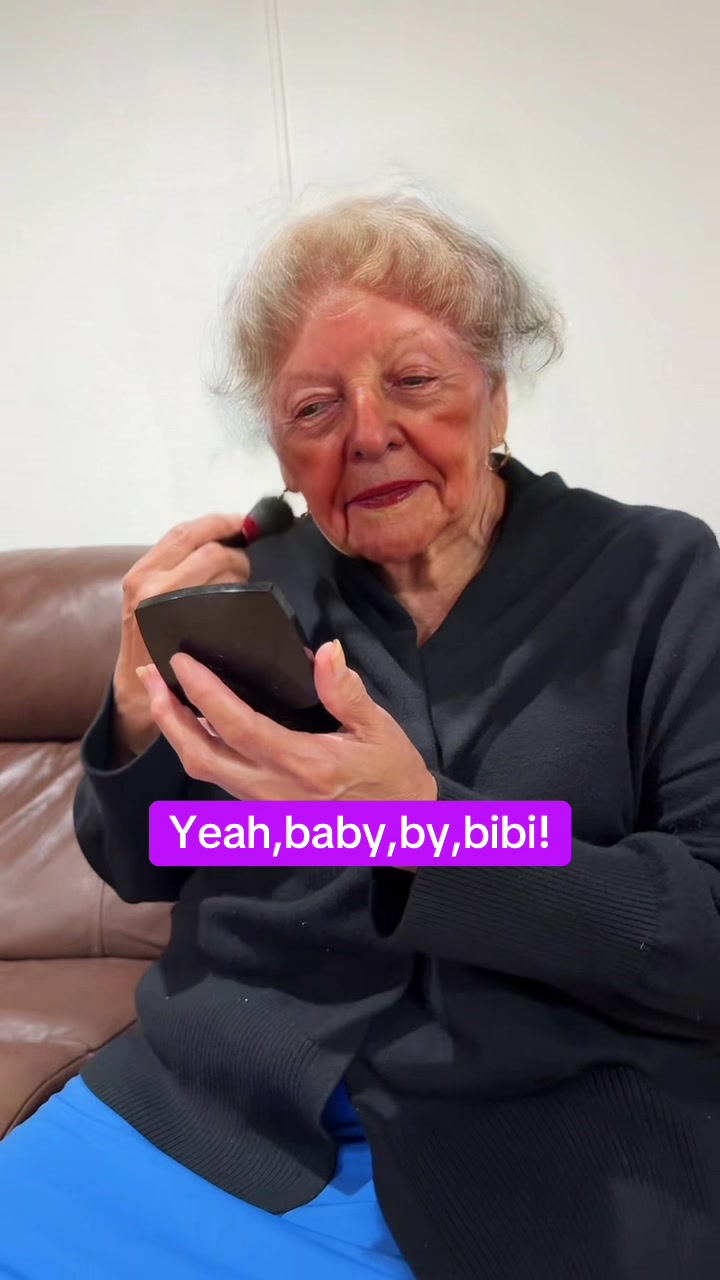 @YEAH BABY BY BIBI!