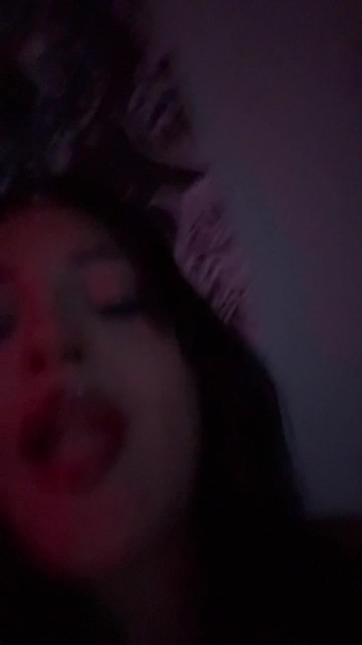 @🦇