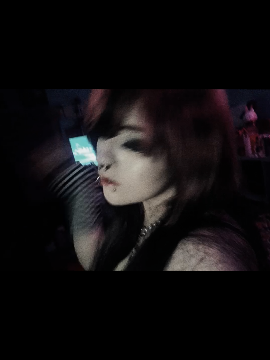 @SC3N3BBY<3