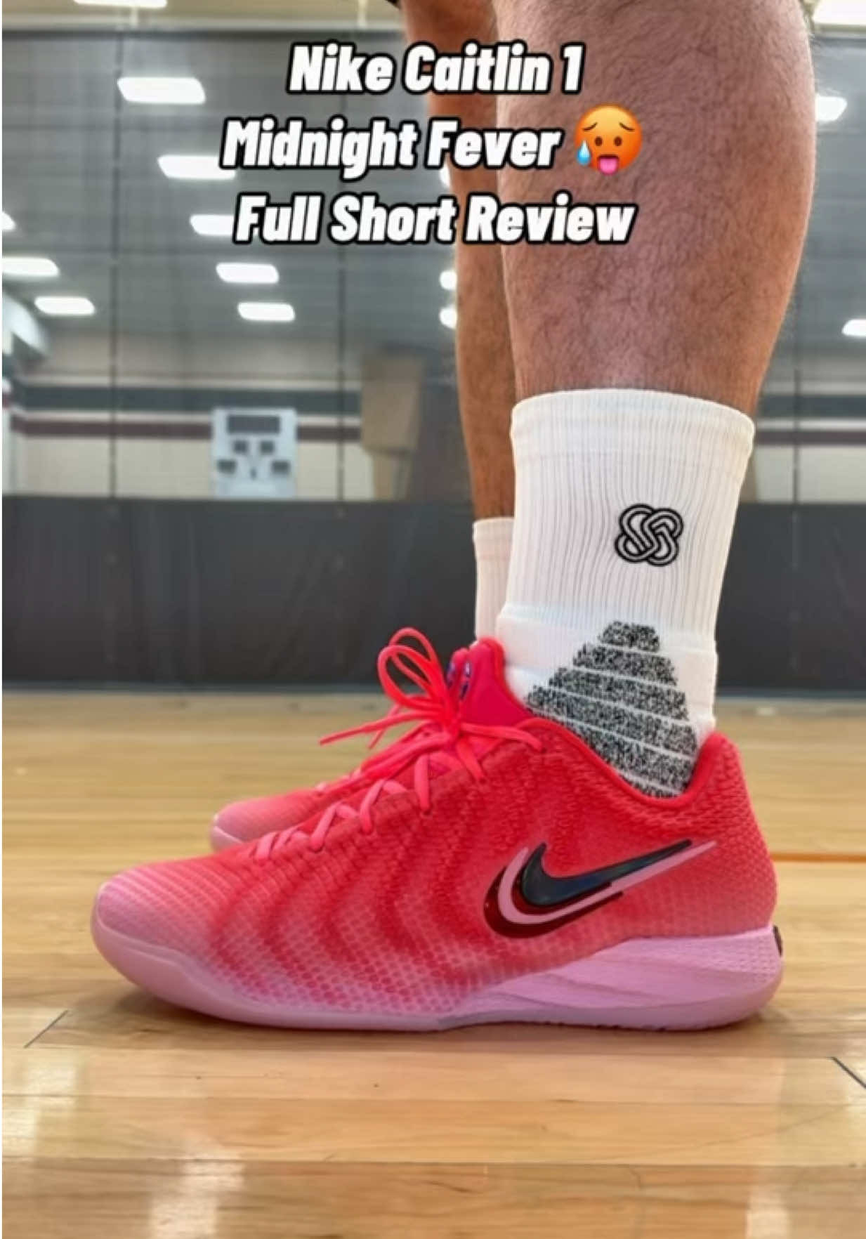 @SneakrTweakr&trade;
