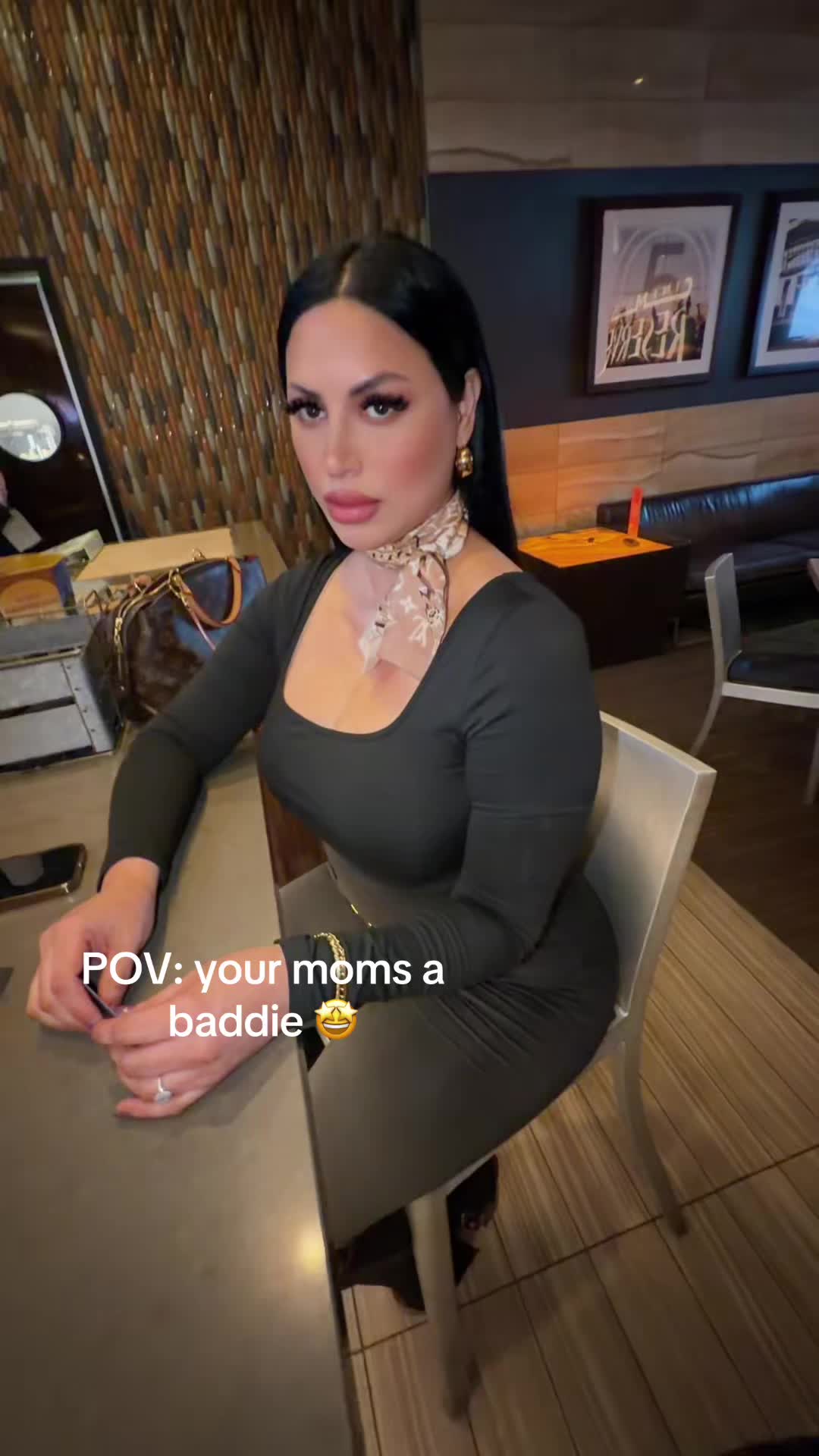 @annetteraza