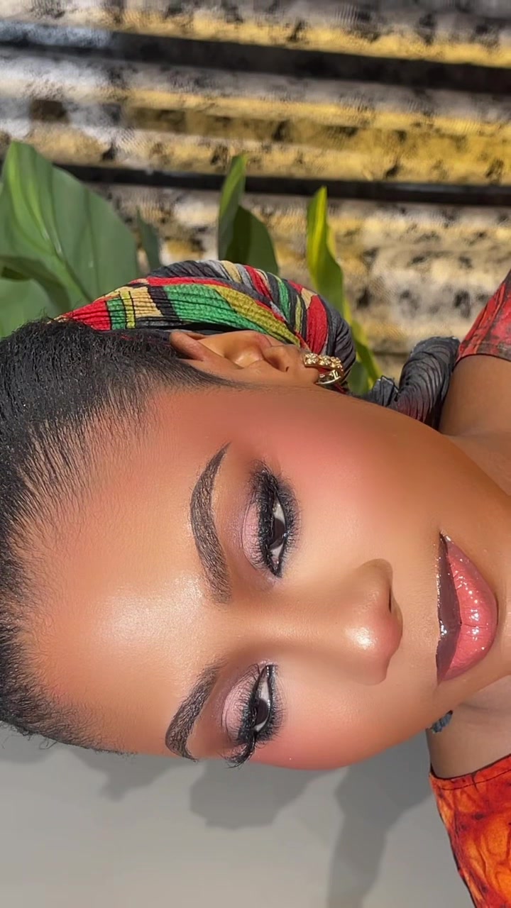 @MAKEUP ARTIST IN FUNTUA