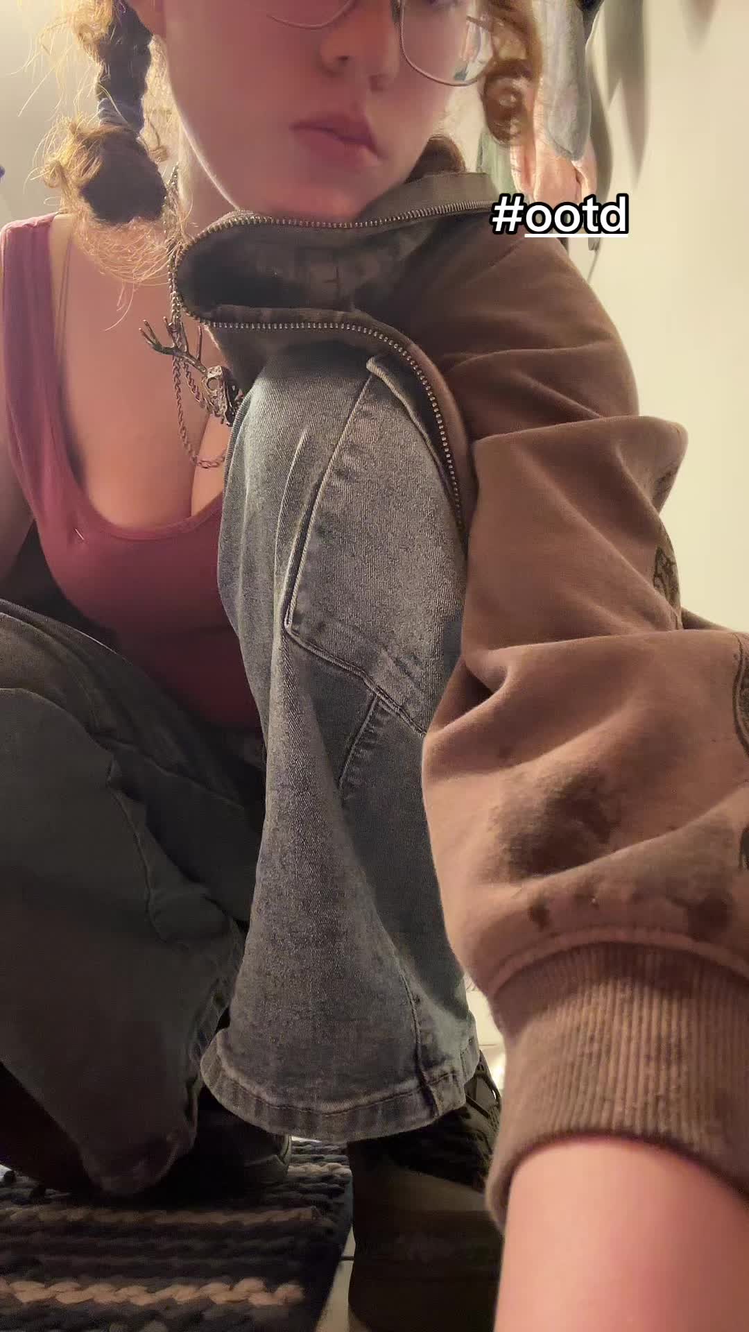 @the_dollhouse_doll