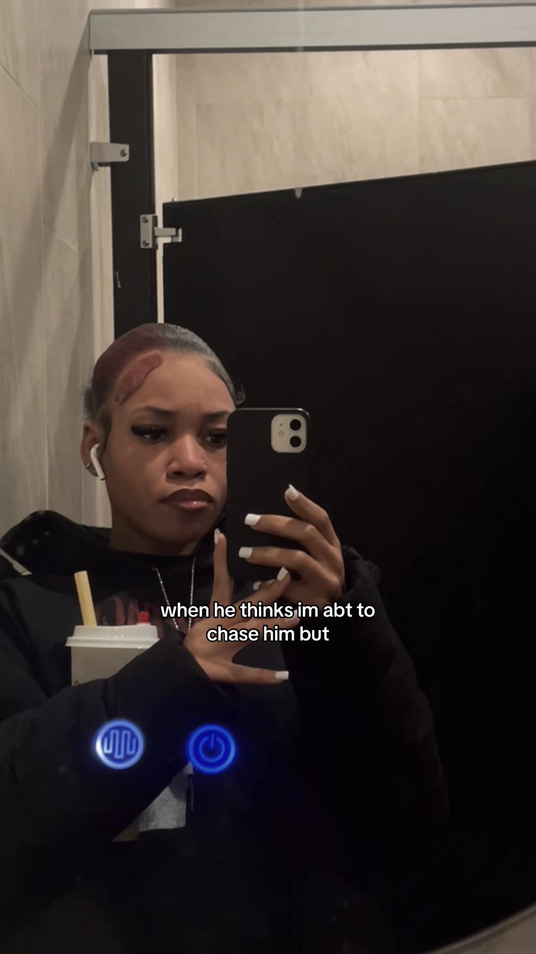 @urweirdstopwatchingme