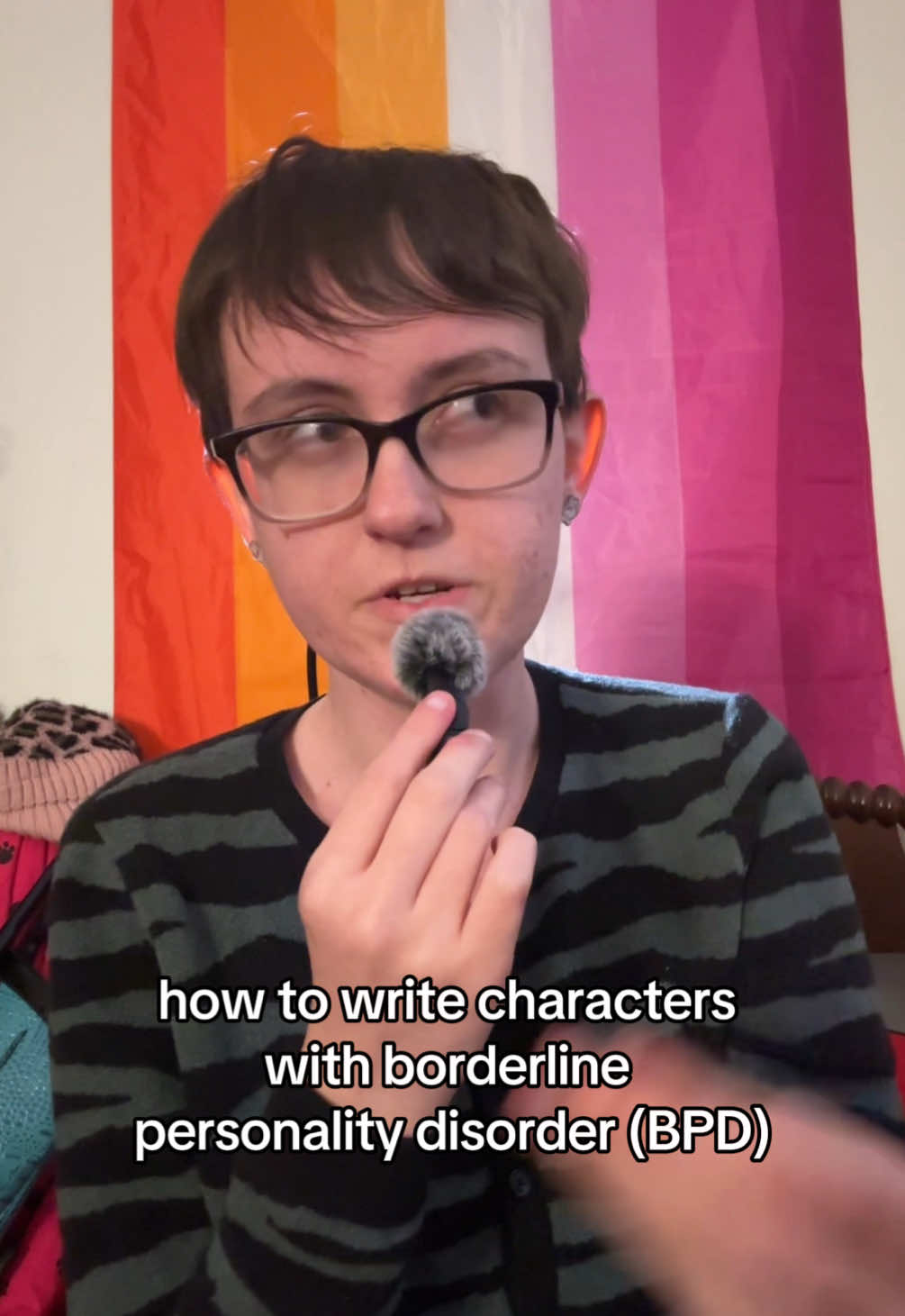 @syl ⚢ writer & reader