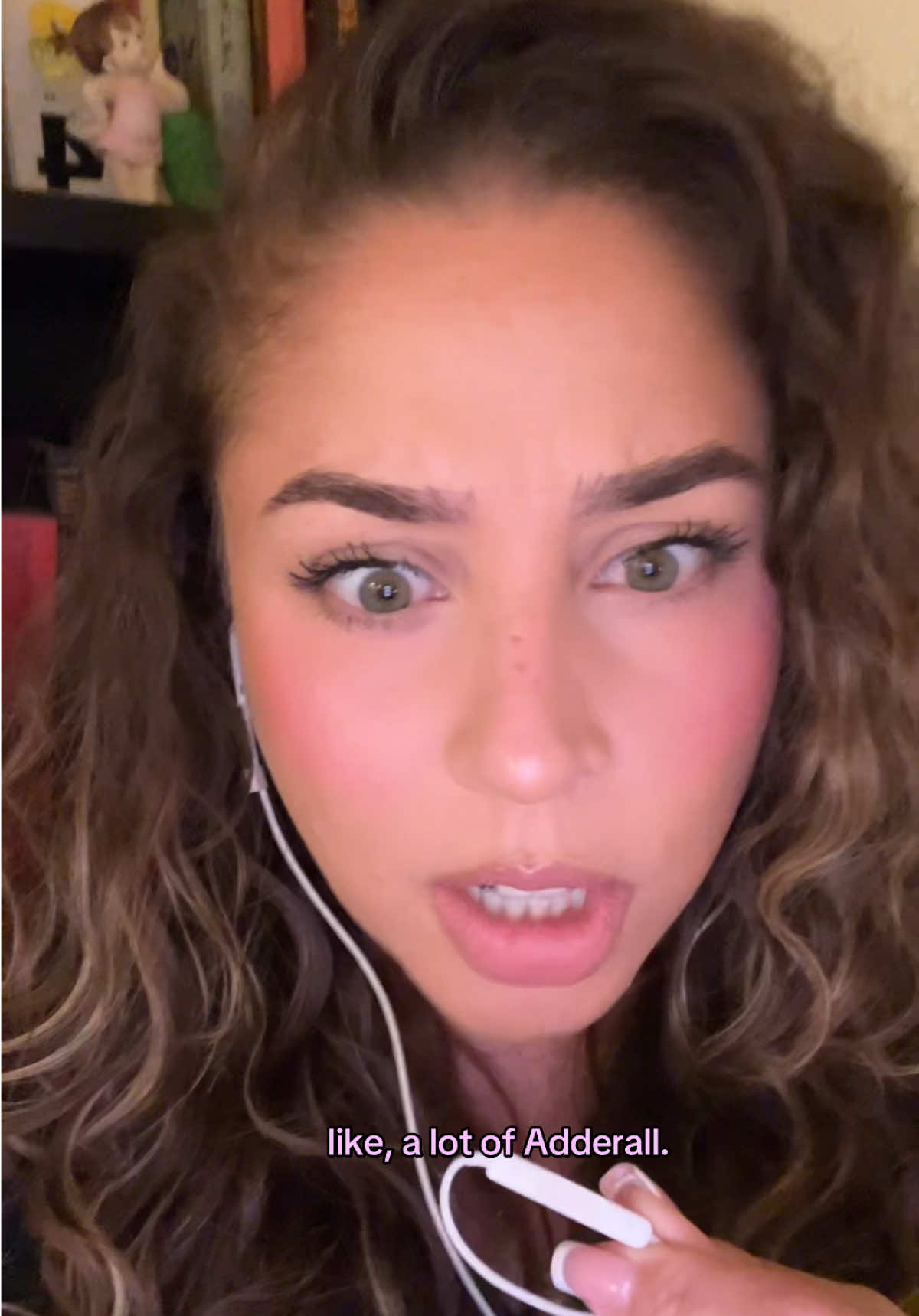 @zoefromtheinternet