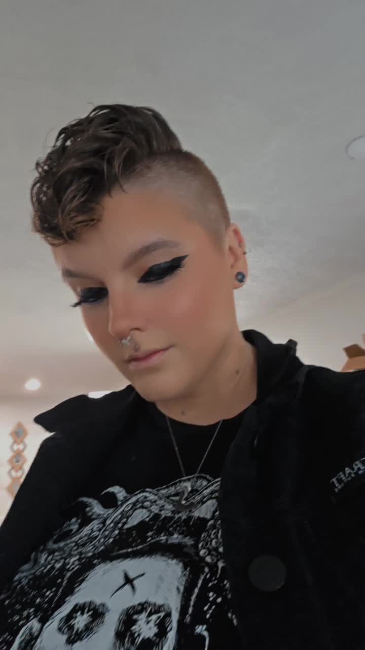 @🖤Savannah🦇👻