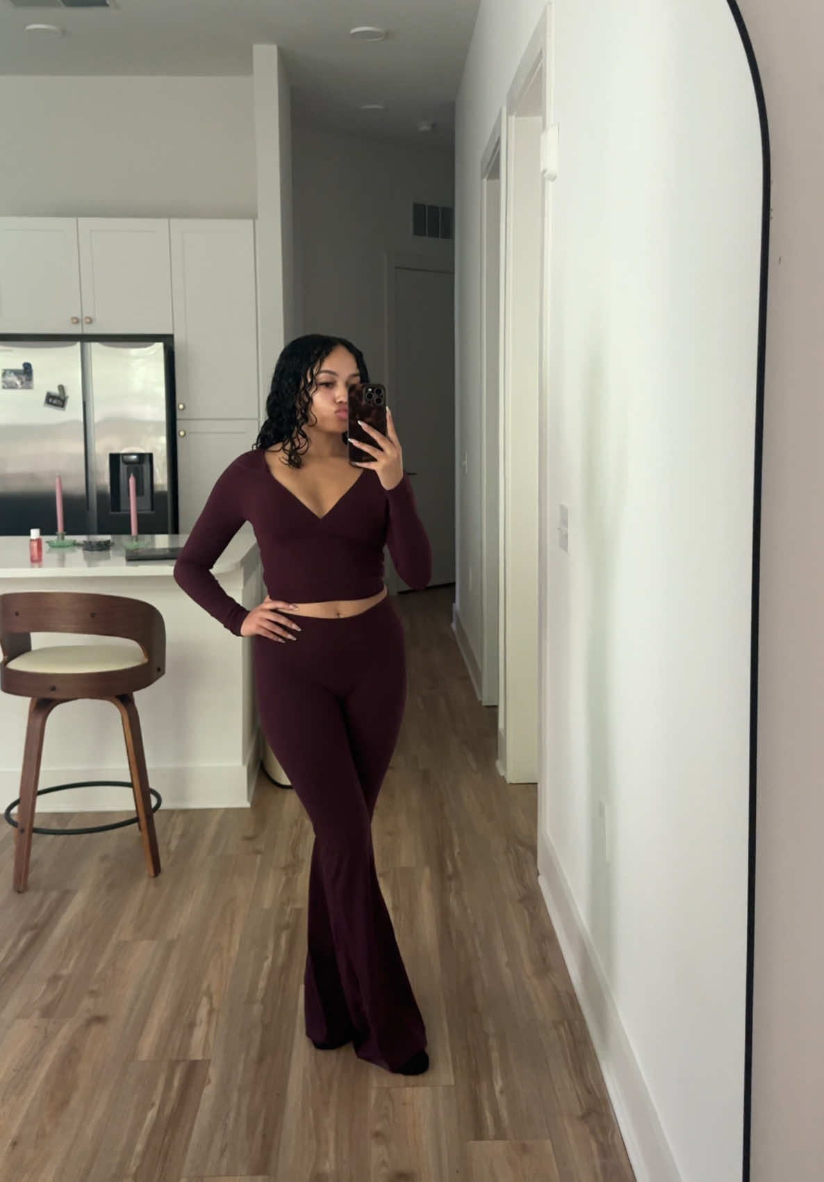@Bella