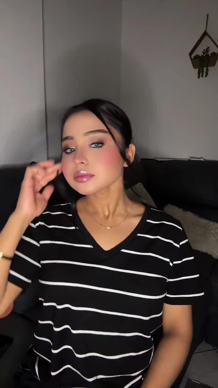@Eyana Khan