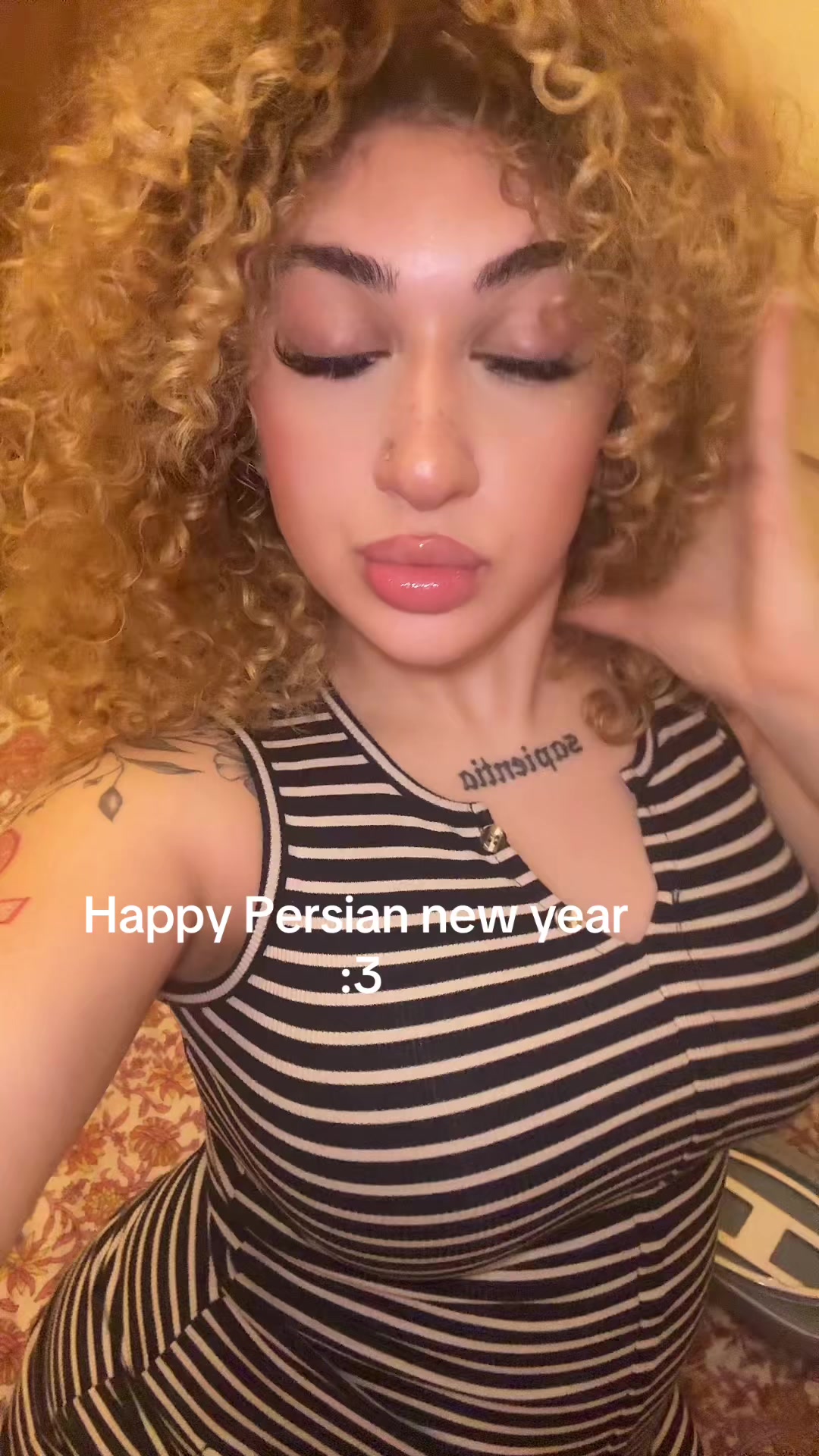 @Tee