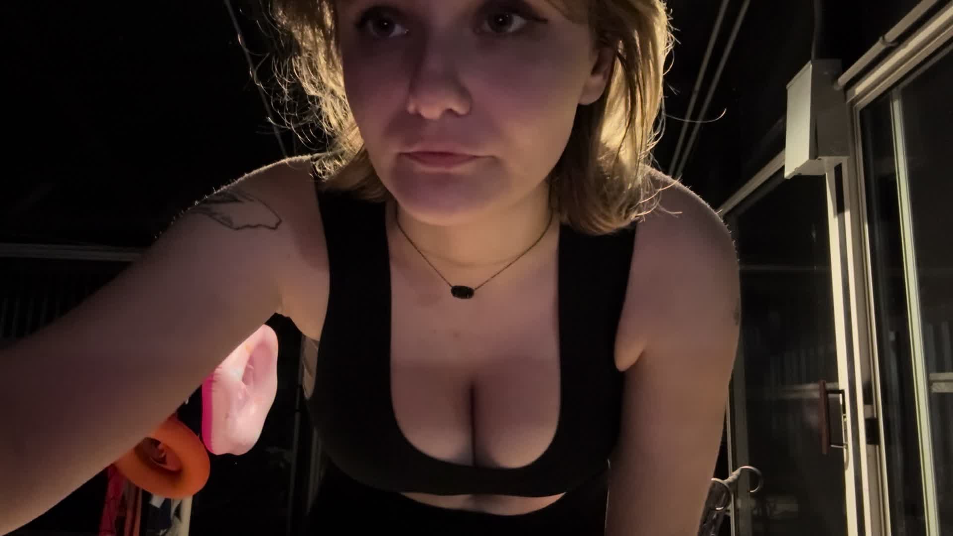 @Jenny🥀