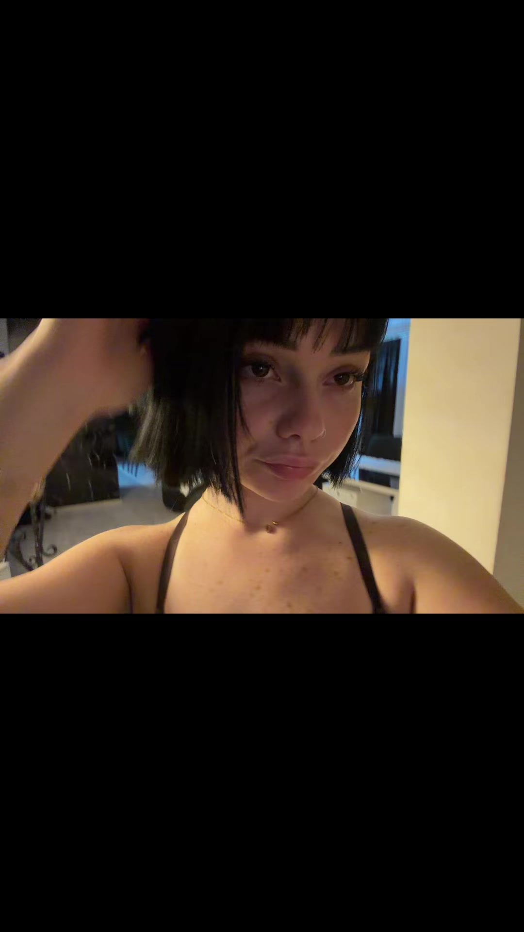 @️