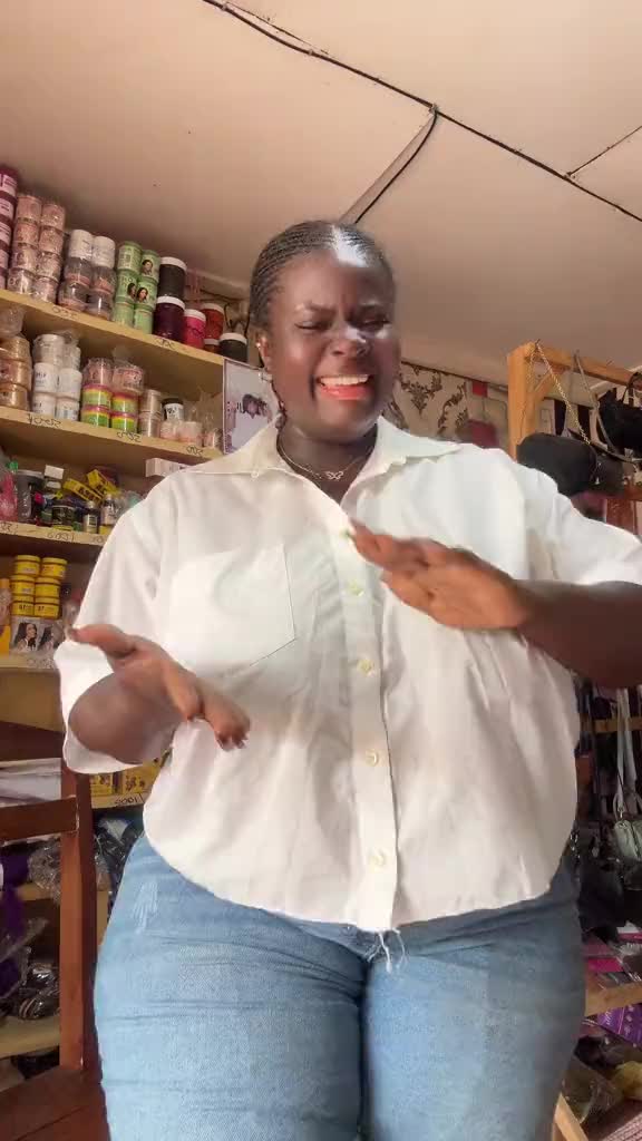 @Charlotte Tano🇨🇮♥️🇬🇭♥️🇨🇦
