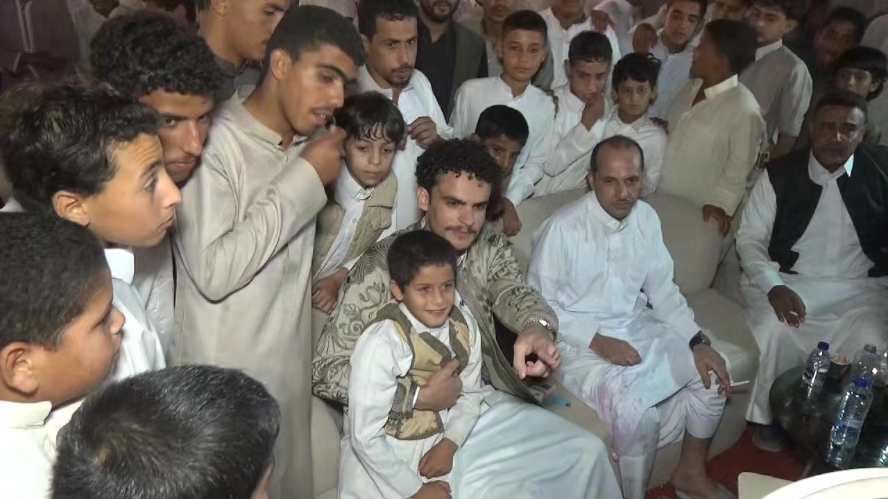 @حمادة المغربي (لتصوير الفيديو)