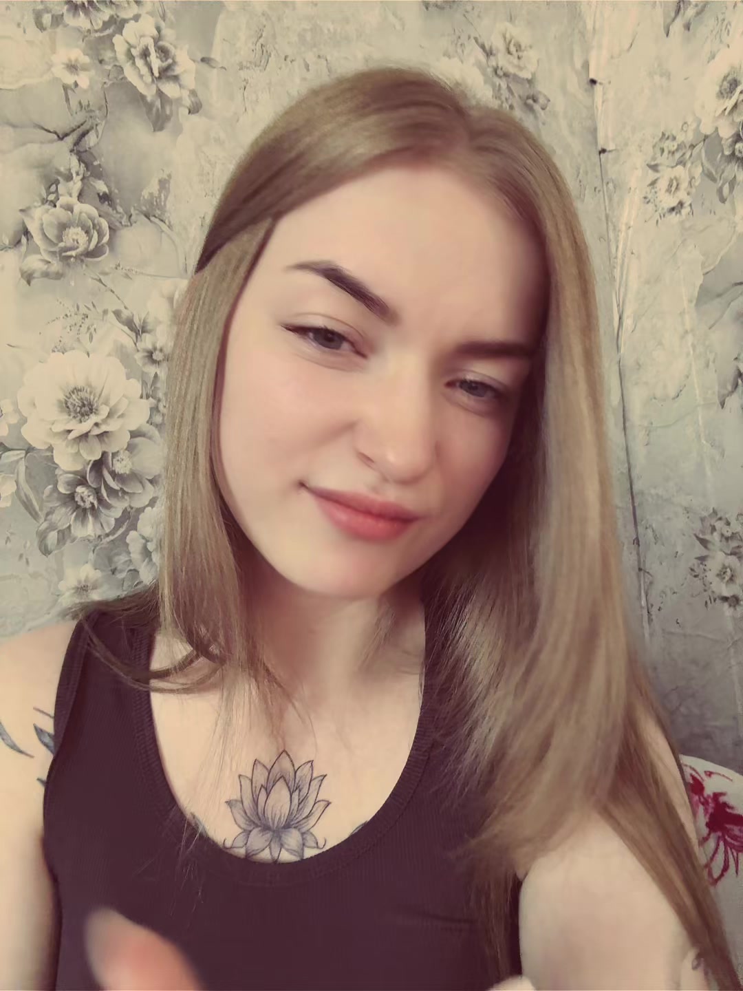 @виолетта я