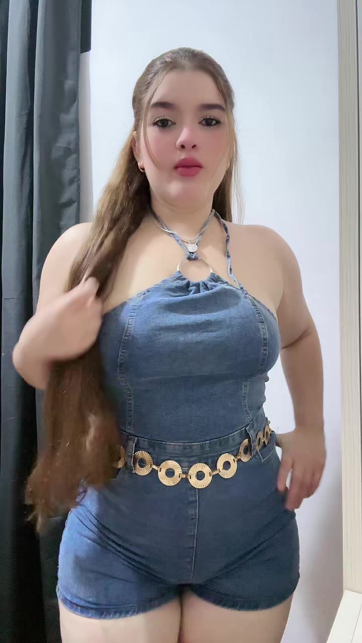 @María