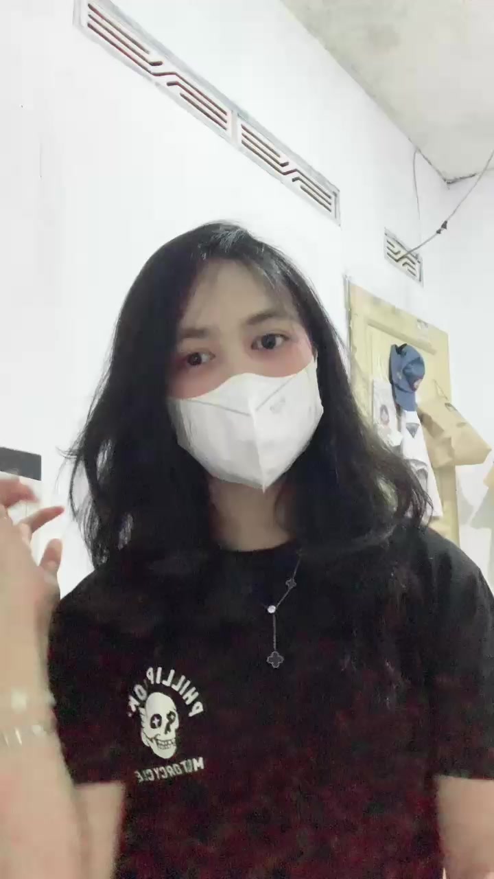 @silvianaaaaa__