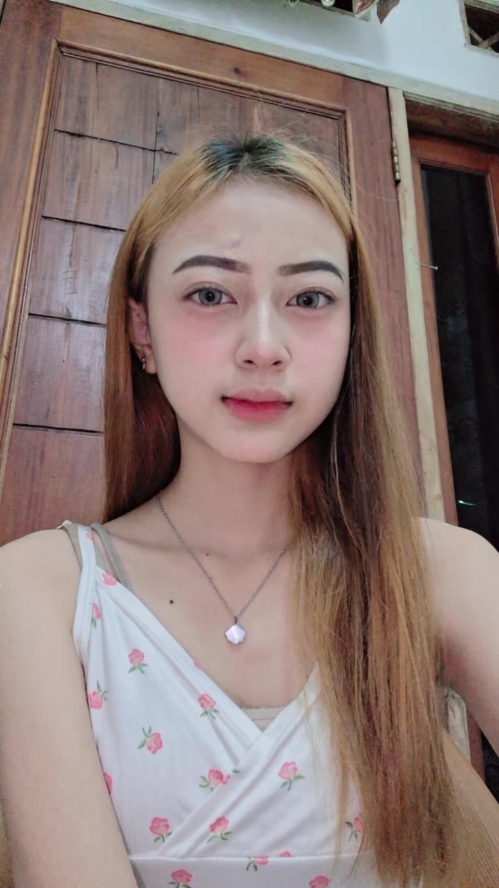 @𝒻𝒶𝓋𝒷𝓁𝑜𝓃𝒹𝒾𝑒