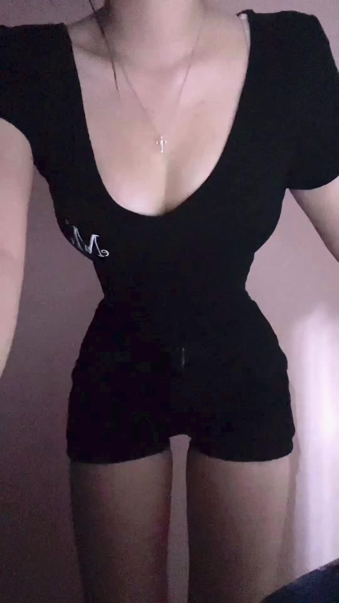 @희귀한년