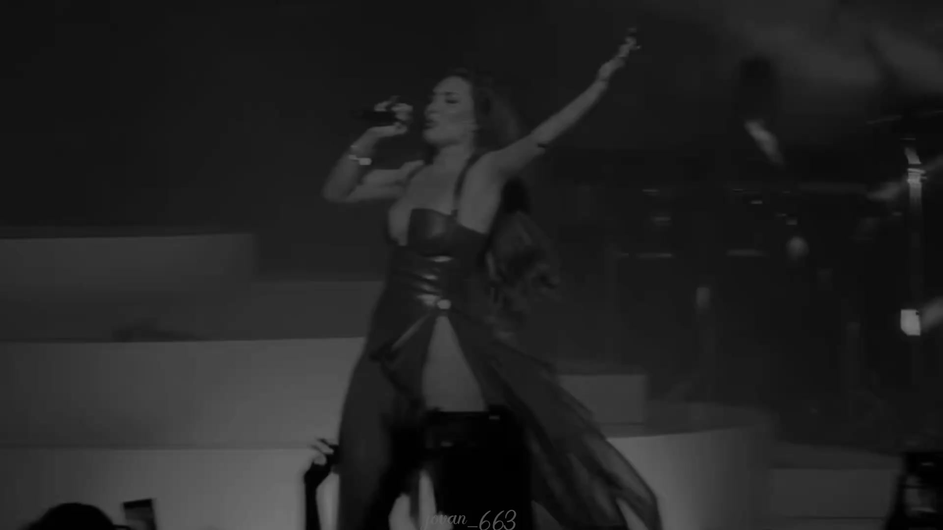 @𝙅𝙤𝙫𝙖𝙣