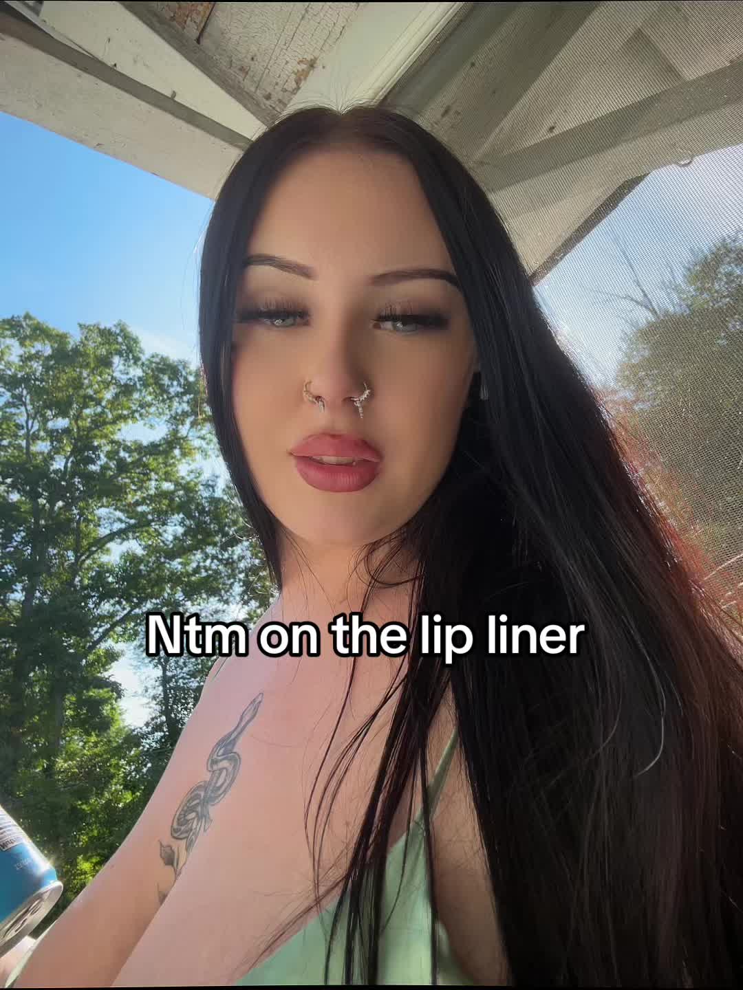 @Gi