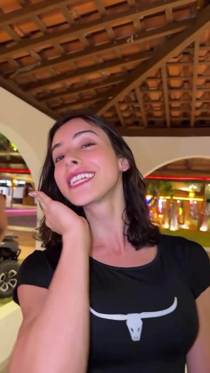 @Bella Longuinho