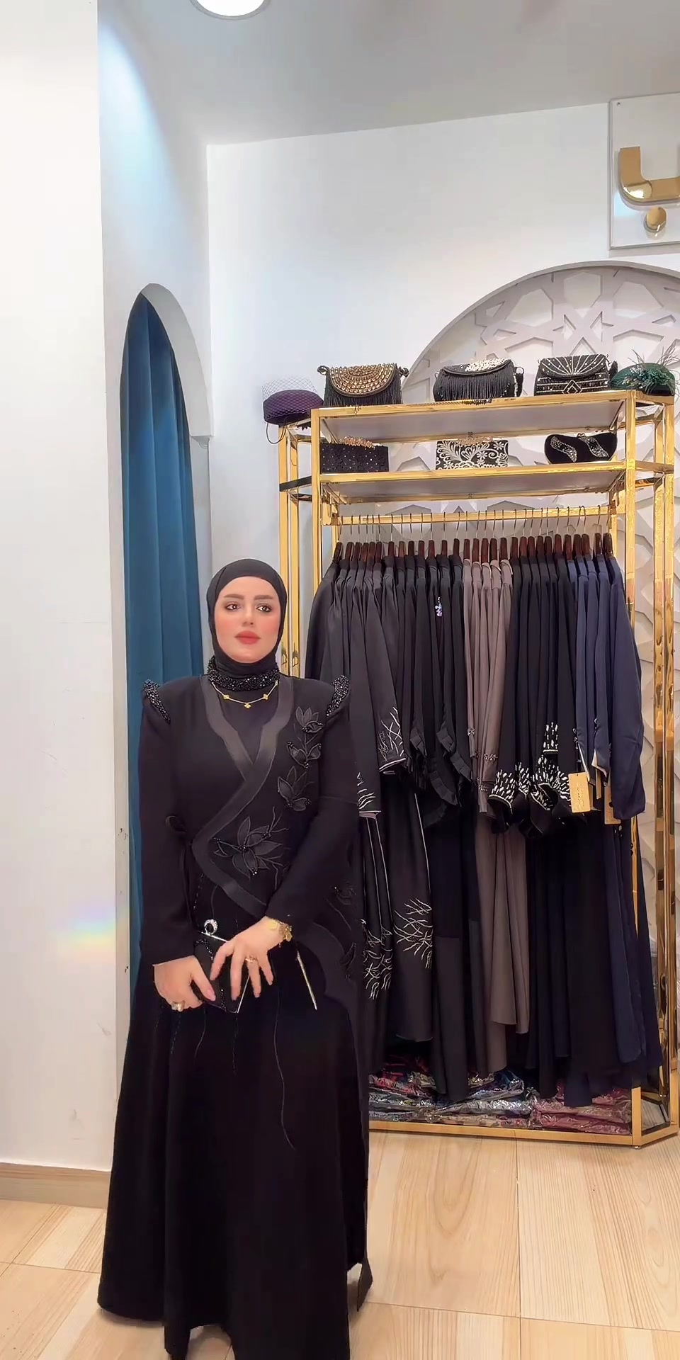 @بيلا للالبسة الخليجية