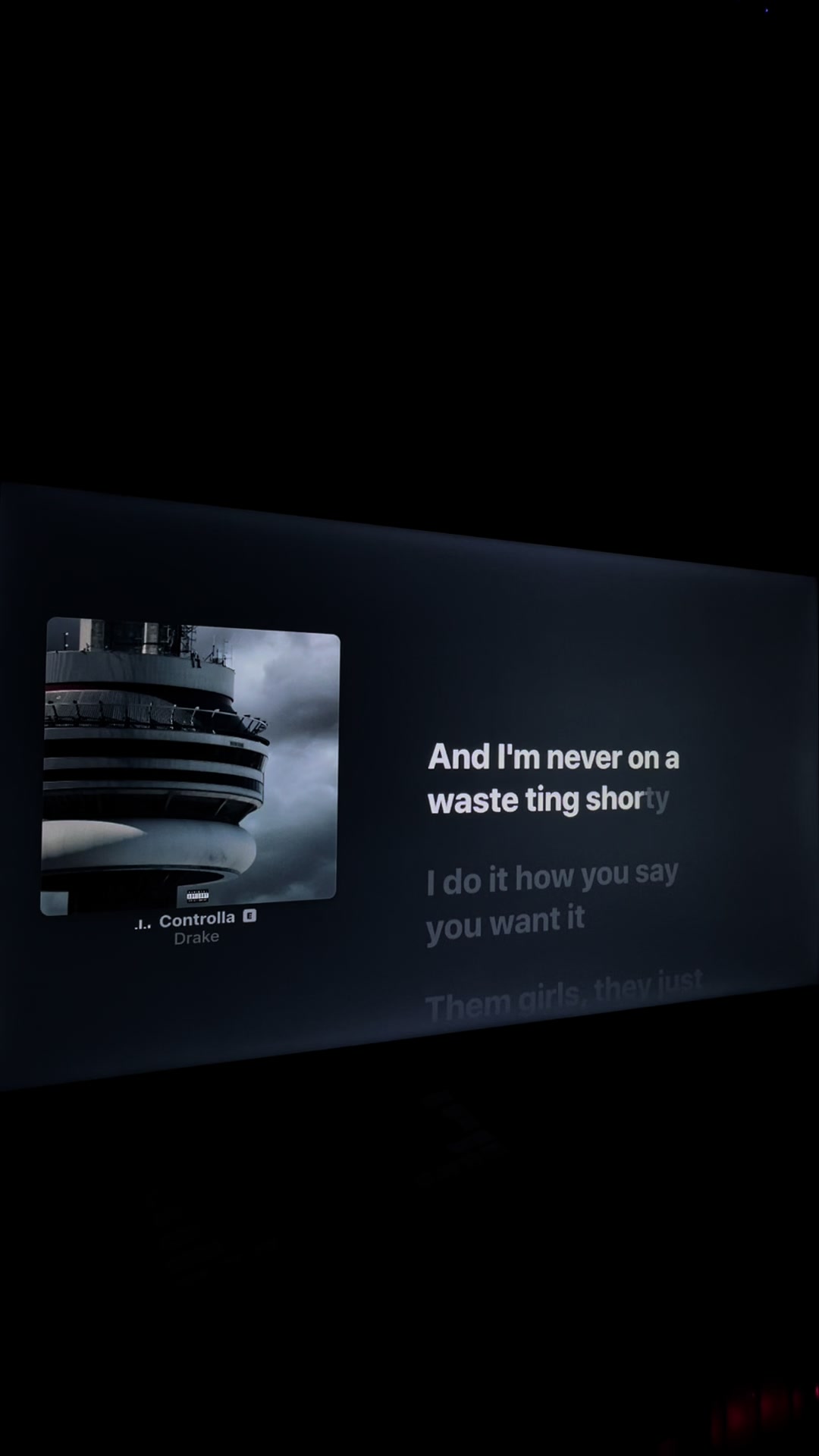 @🎧