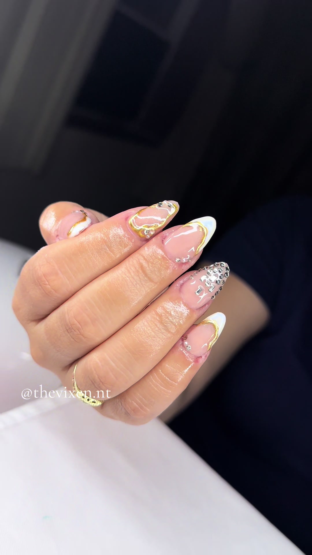 @𝐓 𝐇 𝐄  𝐕 𝐈 𝐗 𝐄 𝐍