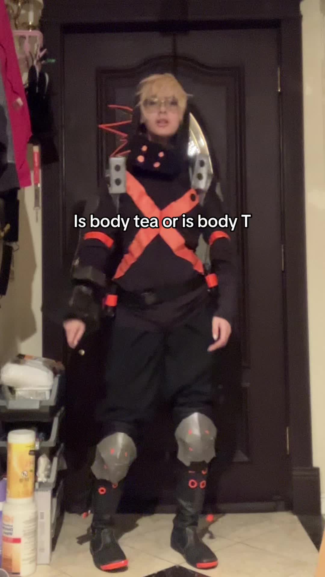 @random_cardboard_box