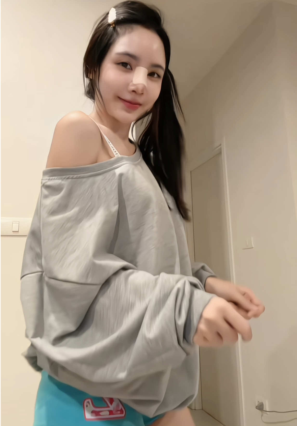 @จ๊ะจ๋าเหมียวเลี้ยงแมวชื่อมีมี่