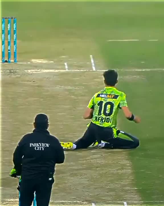 @realcricket to73