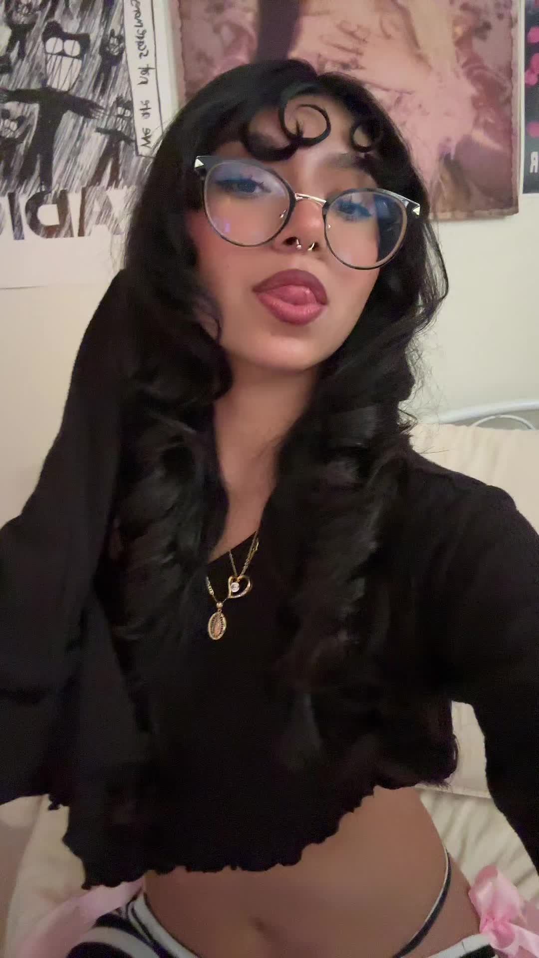 @Litzy