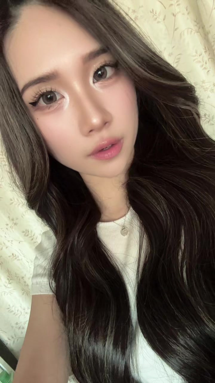 @エクボ