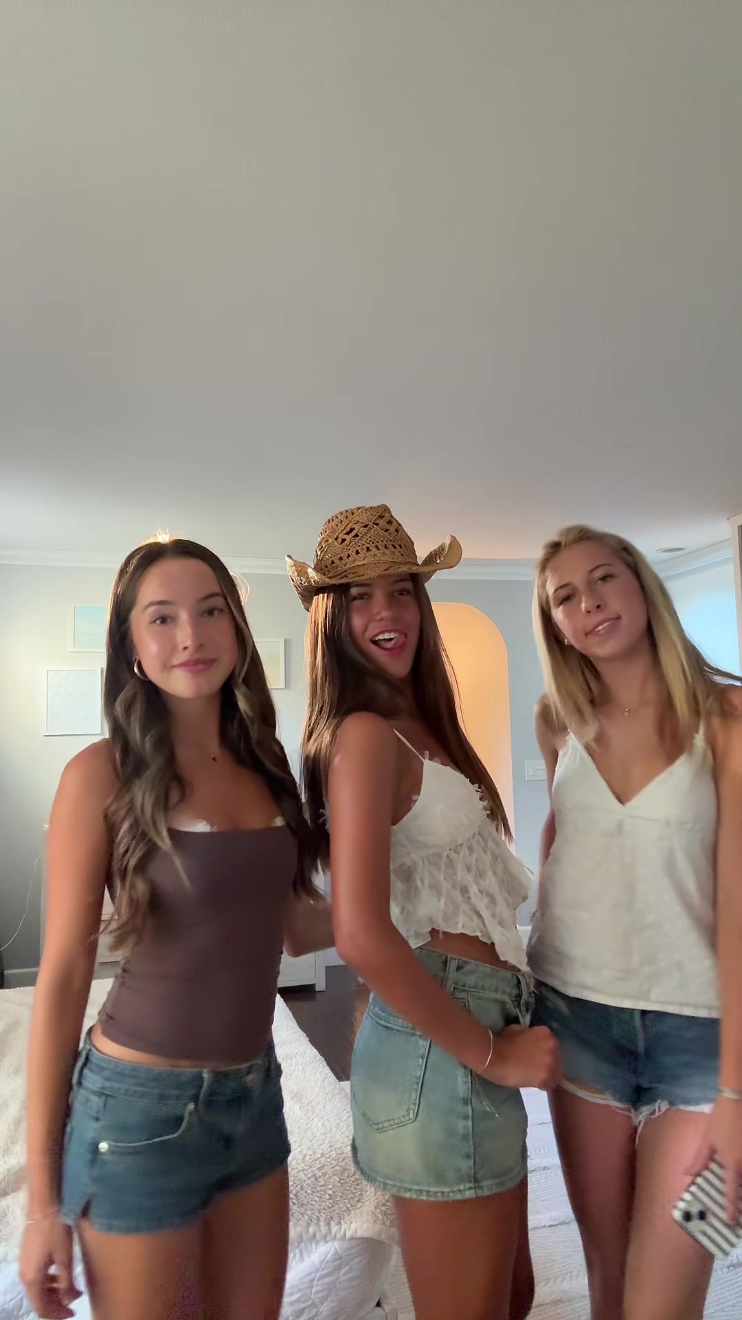 @audrisecrettt