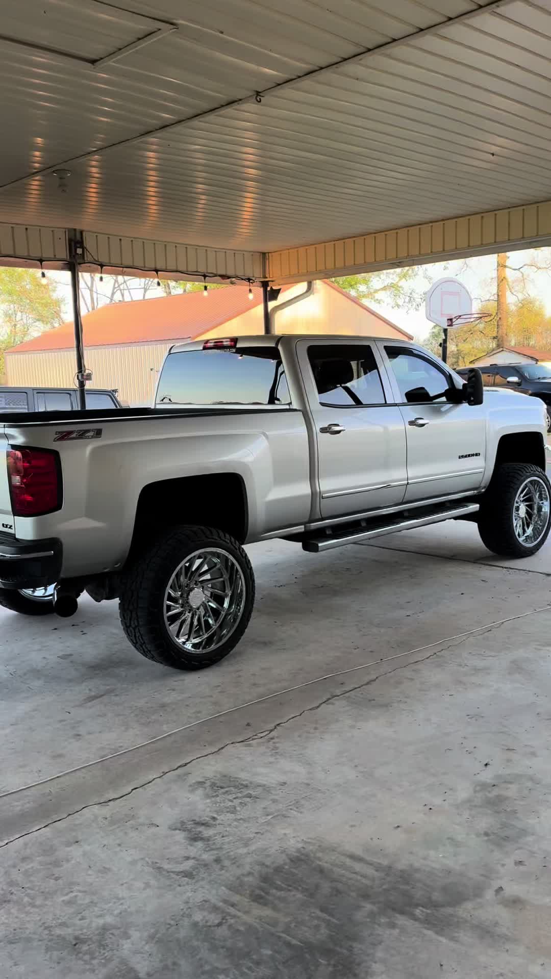 @xandervaughn6