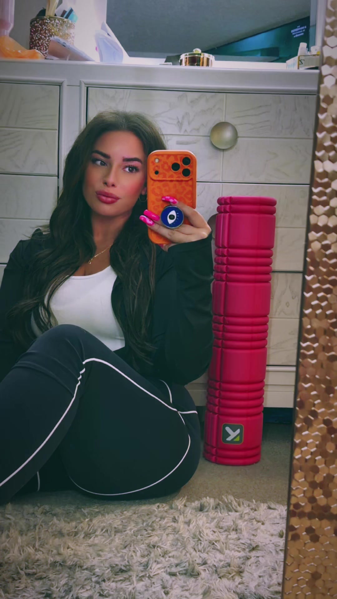 @TORI 🖤