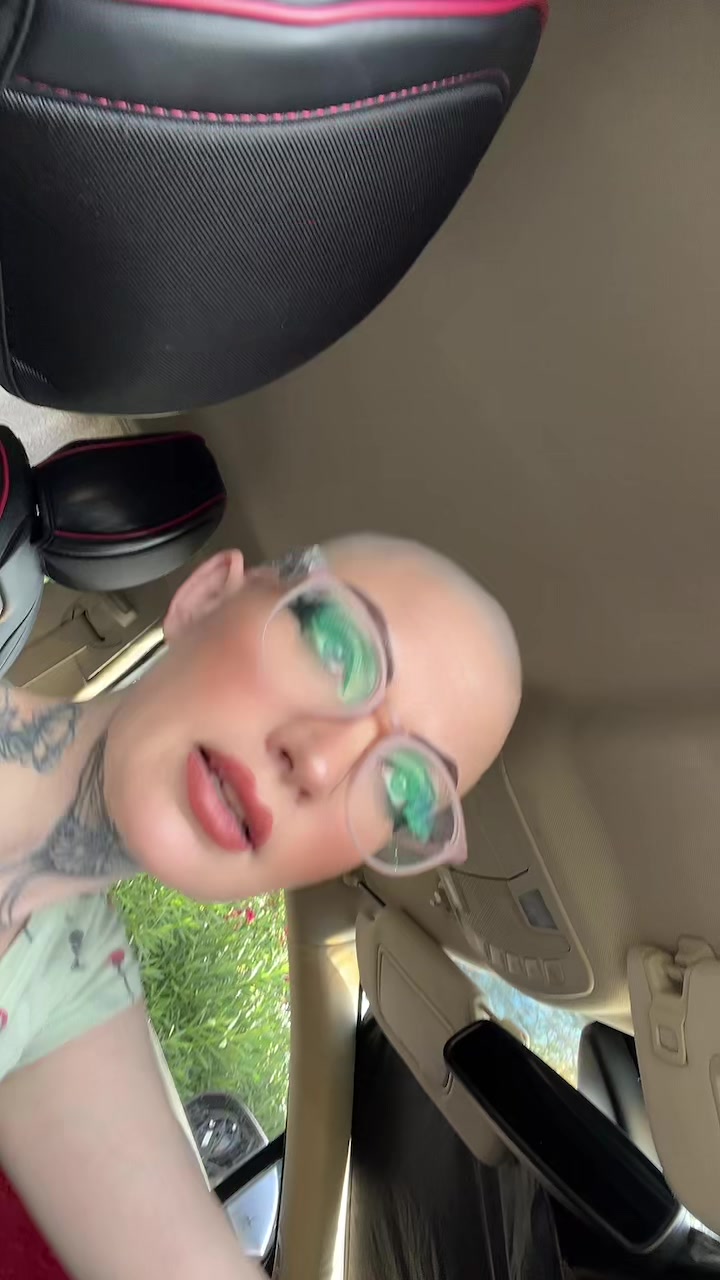 @Karaismoody