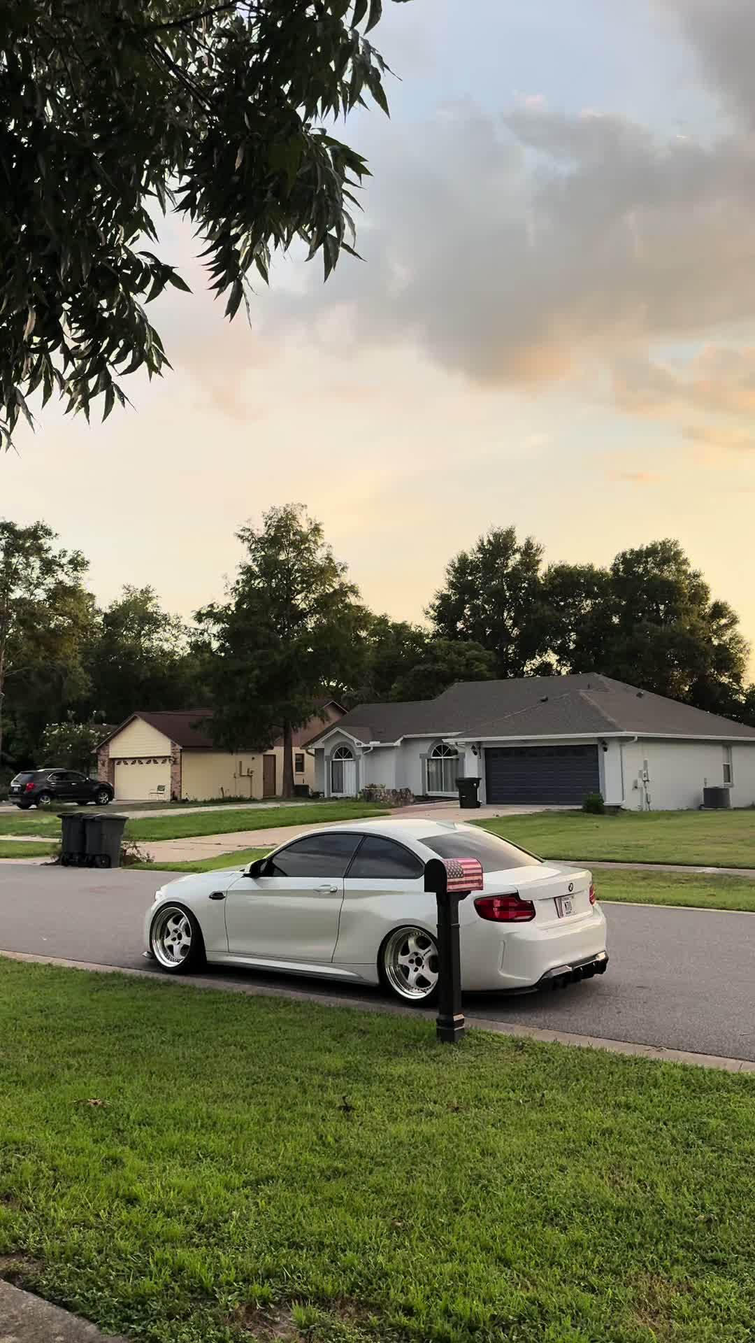 @elliott_m3
