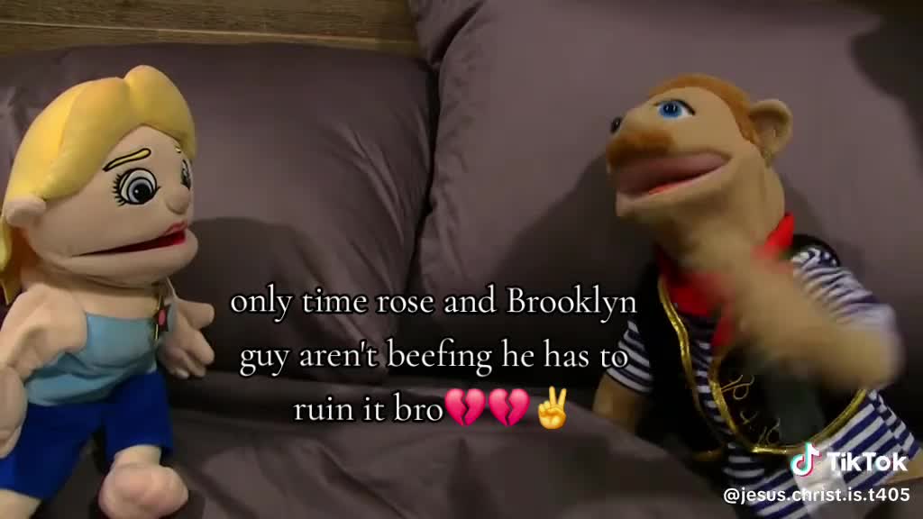 @Brooklyn guy #1 fan(dani🧁)